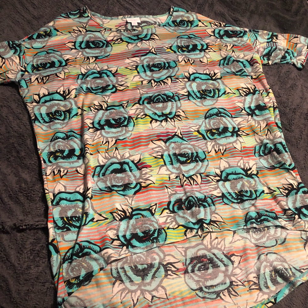 LuLaRoe Irma tunic